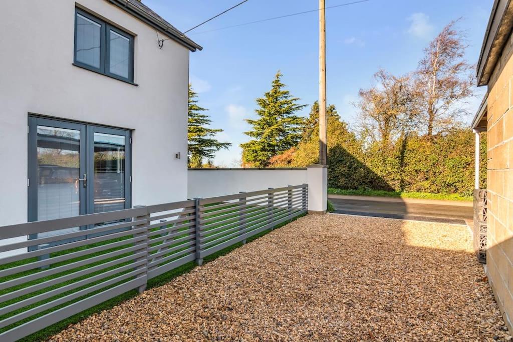 Isabel'S Wing! A Stunning 2 Bedroom Property NWI Exterior foto